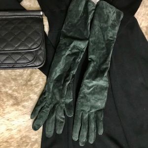 Emerald green suede gloves